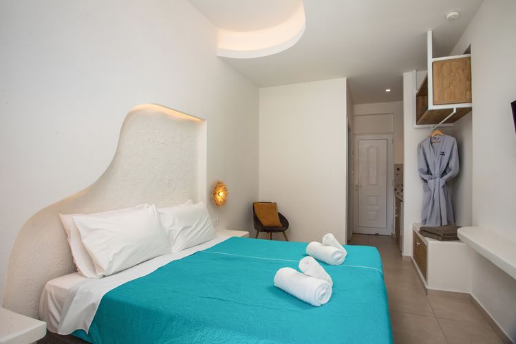 Junior Suite with Private Pool — photograph 5