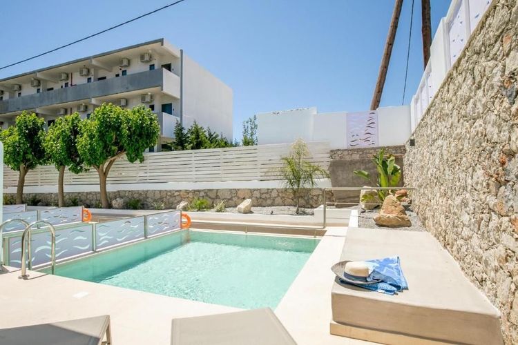 Suite with Private Pool